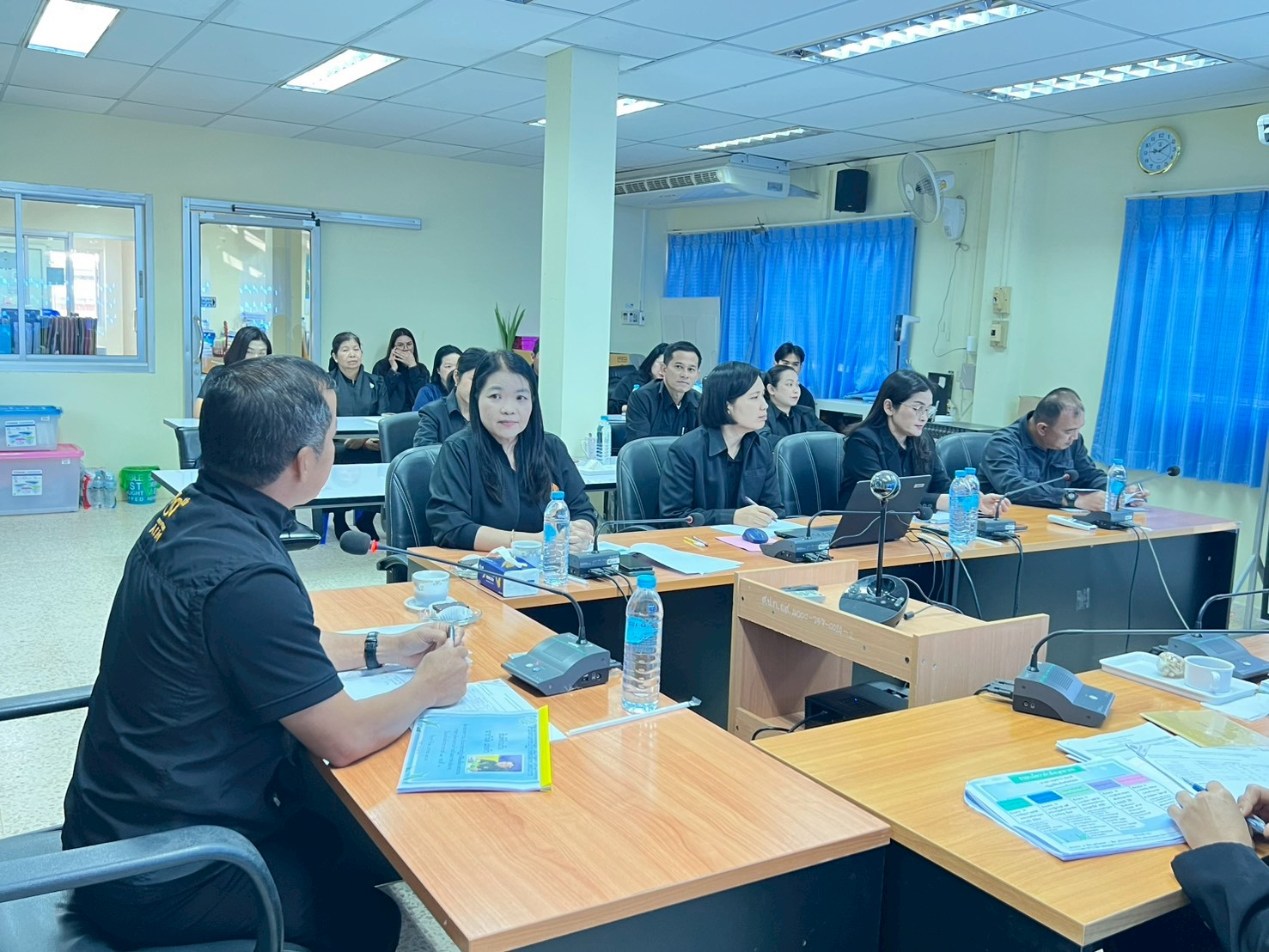 title - ผู้ตรวจราชการ ส.ป.ก. ประชุมตรวจราชการและติดตามความก้าวหน้าผลการดำเนินงานตามแผนการตรวจราชการของผู้ตรวจราชการสำนักงานการปฏิรูปที่ดินเพื่อเกษตรกรรม  ประจำปีงบประมาณ พ.ศ. 2569 รอบที่ 1 เขตตรวจราชการที่ 14 จังหวัดยโสธร